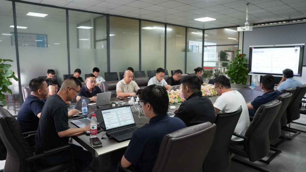 巅峰对决·智胜未来–以赛代训，共享绿色能源（images 5）